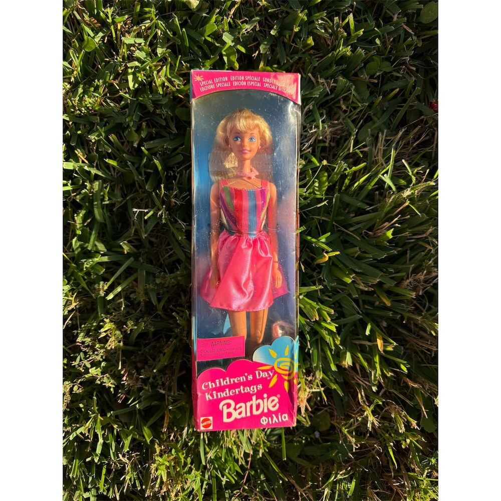 1997 Children's Day Kindertags Barbie Doll Special Edition Mattel NIB